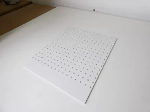 1079122