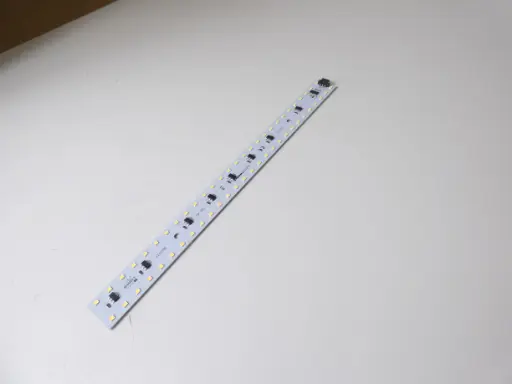 3045427