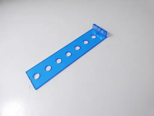 7900082