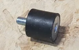 7900400