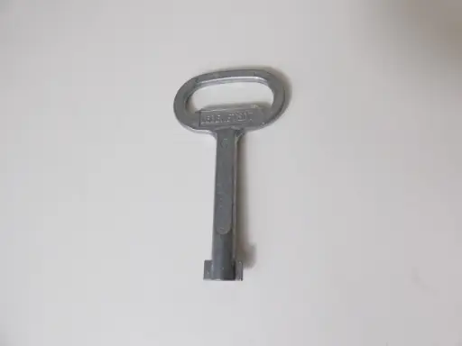 8001999